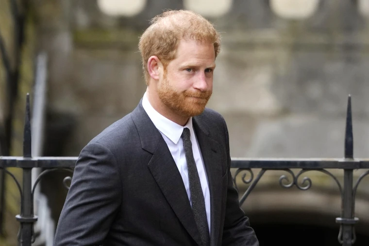 Prince Harry loses bid to throw out Mail’s defence to libel claim