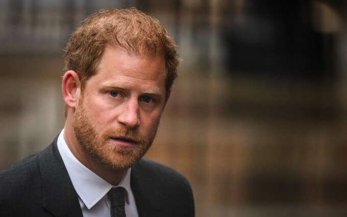 Prince Harry loses bid to throw out Mail’s defence to libel claim