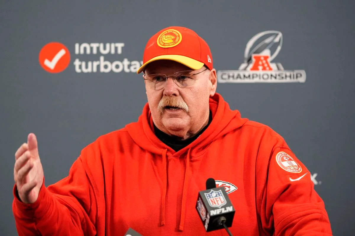 andy reid left devastated shared the sad news of a single mom fan who died at training camp "Our Hearts Goes Out"