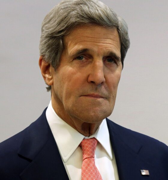 Former Secretary of State John Kerry Passes Away at Home at [Age], Tributes Pour In Across America